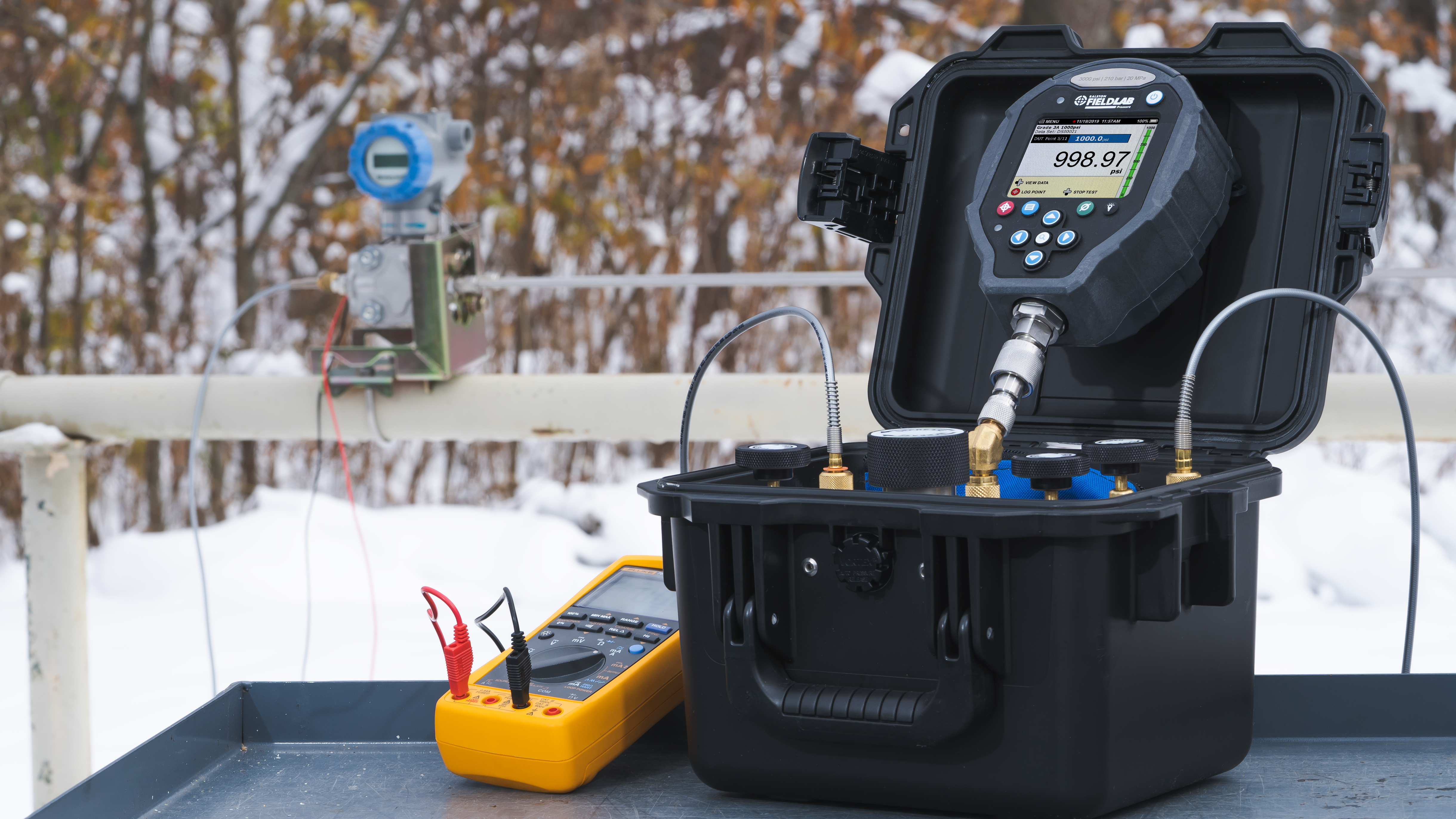 Ralston ControlPak with FieldLab Pressure Calibrator used for regulated nitrogen pressure during field testing.