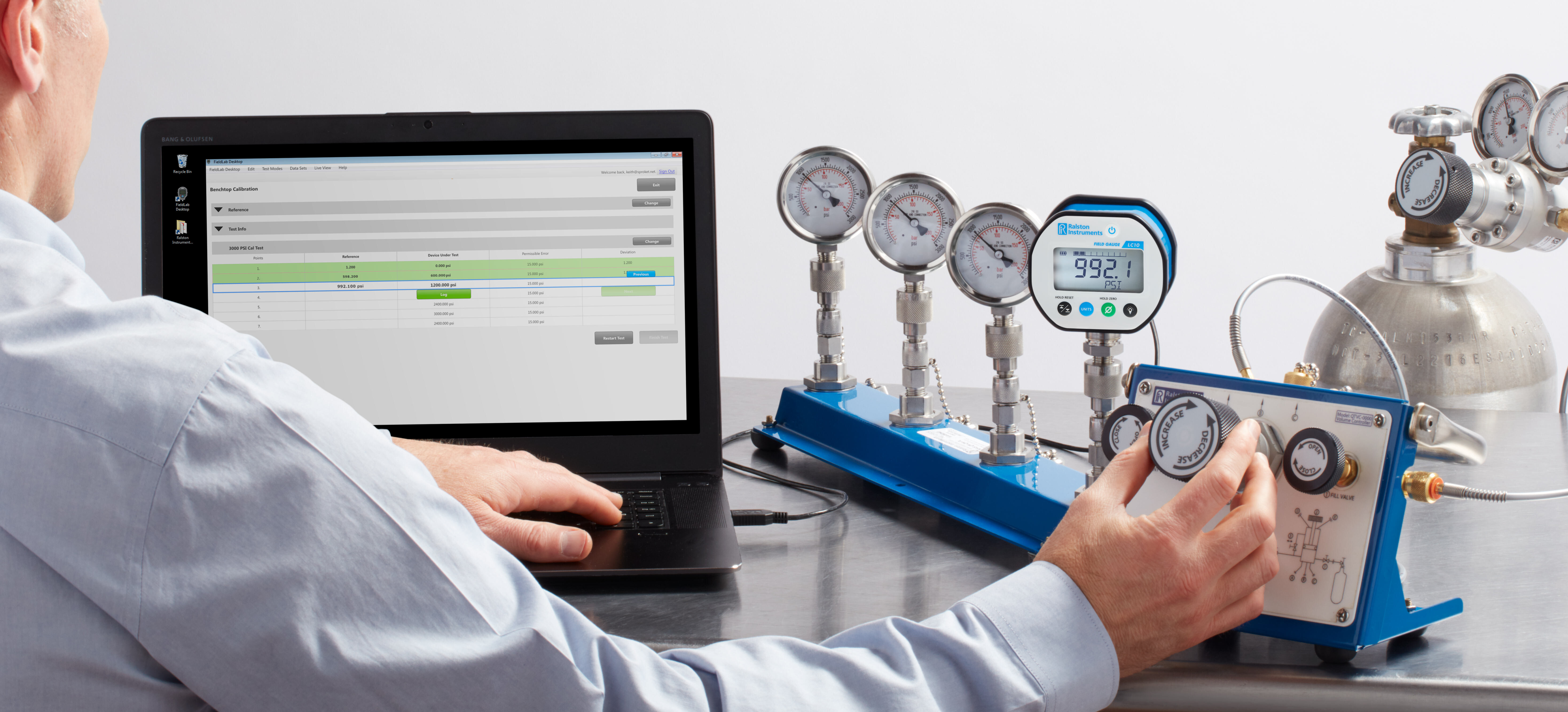 Ralston Analog Pressure Gauge